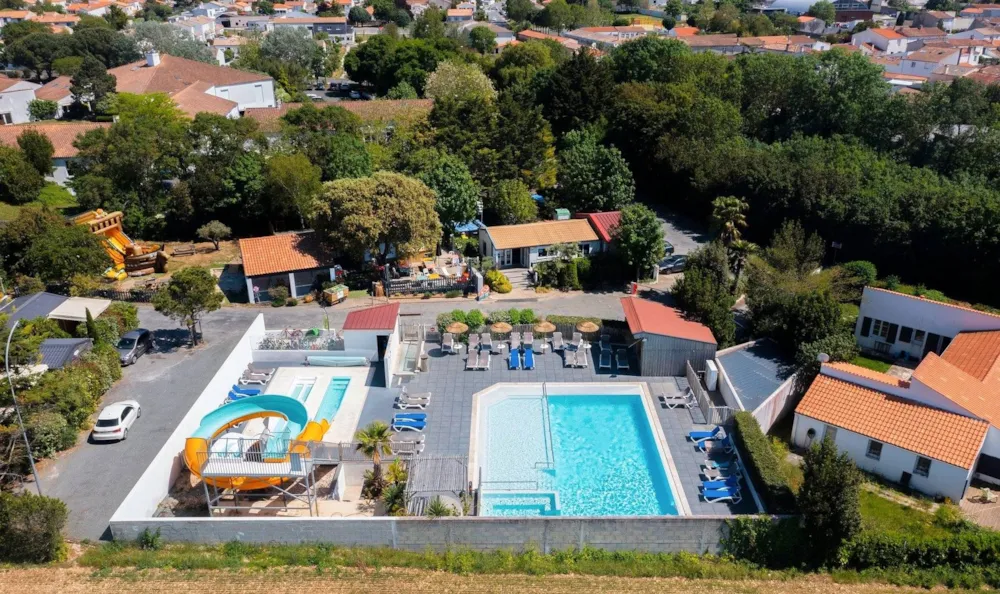 Camping Au Petit Port de l'Houmeau