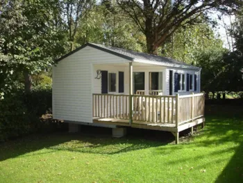 Mietunterkunft - Mobilheim "Standard"2 Schlafzimmer - Terrasse - Camping Les Madières