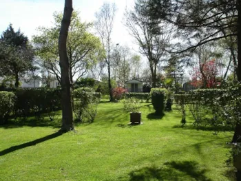 Stellplatz - Pauschale Nebensaison With Card Adac / Anwb / Ffcc - Camping Les Madières