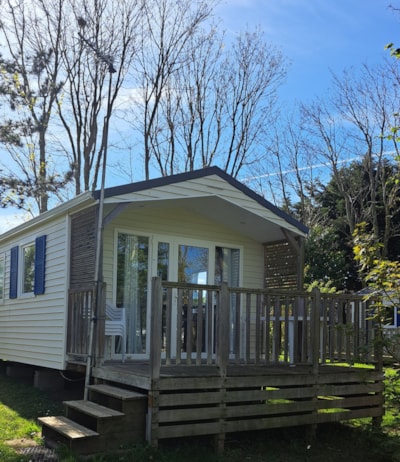 "STANDARD" mobile home with 2 bedrooms + terrace