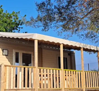 Mietunterkunft - Mobilheim "Confort" 2 Schlafzimmer Terrasse 4 Personen - Camping Les Madières