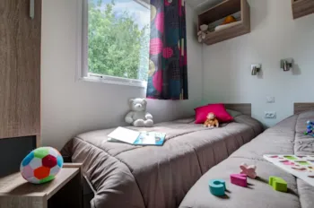 Mietunterkunft - Mobilheim Cottage « Declik 3Cio » 6P. 31M² - 3 Schlafzimmer – Fernsehen – Holzterrasse - Camping Homair - La Pommeraie de l'Océan