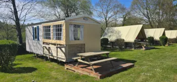 Mietunterkunft - Mobitoile 'Fée Morgane' - 2 Schlafzimmer - Camping La Vallée du Ninian