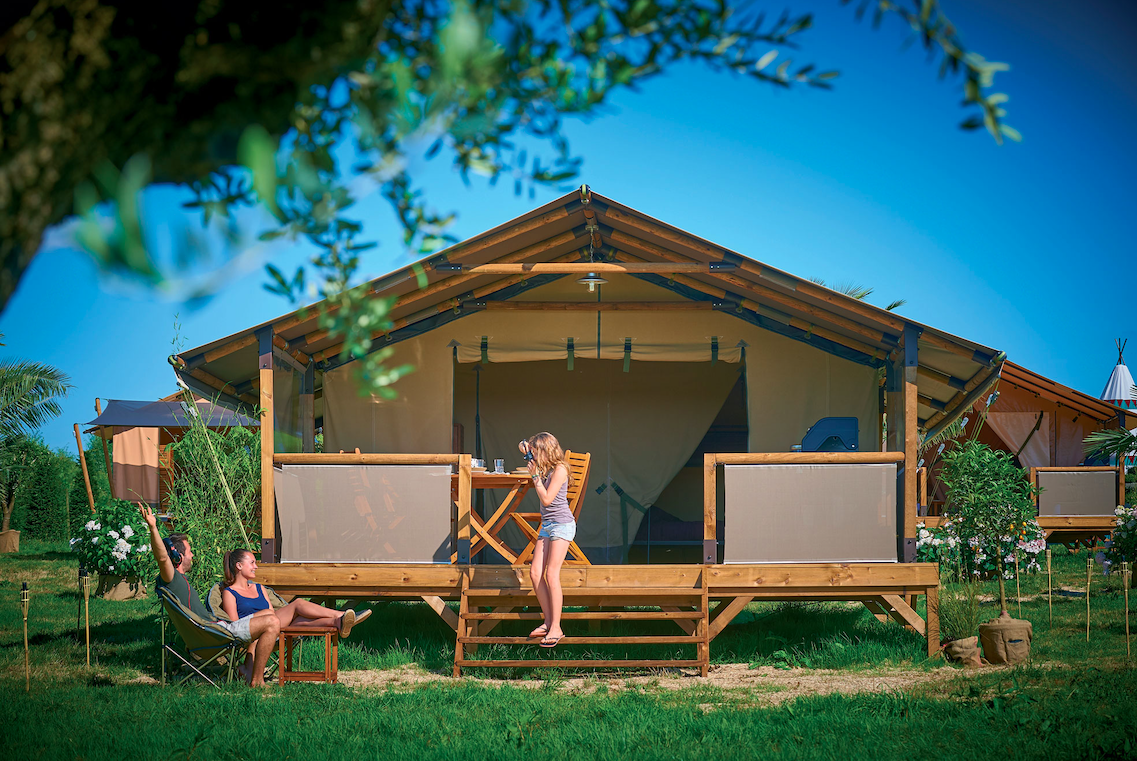 Location - Lodge Confort - Camping Les Chênes Blancs
