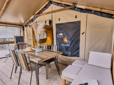 Lodge COSY