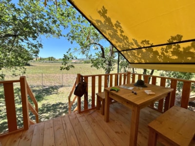 Canvas bungalow