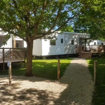 Mietunterkunft - Mobilhome Nuitée Famille Luxe - Camping le Futuriste