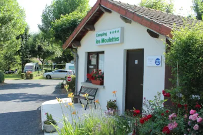 Camping Les Moulettes - Auvergne-Rhone-Alpen