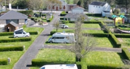 Camping Onlycamp Sous Les Pommiers - image n°4 - Roulottes
