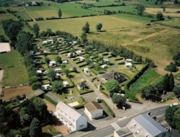 Camping Onlycamp Sous Les Pommiers - image n°1 - Roulottes