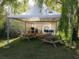 Châteaux À Vélo Box - Adventure Package 1 Person Accommodation In A Tent Châteaux À Vélo Box - Adventure Package 1 Person Accommodation In A Tent