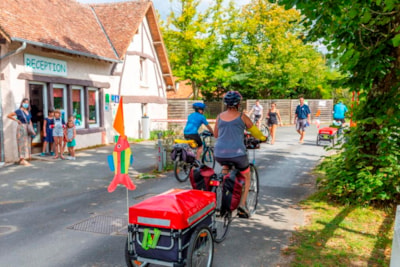 Pitch Trekking Package by foot or by bike with tent .space reserved for hikers by bike, motorbike or on foot