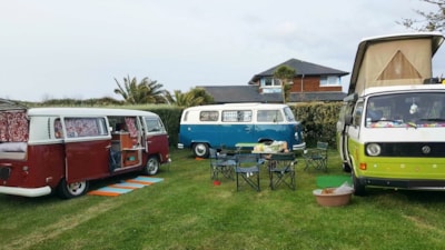 Pitch with 10A electricity for tents and small campervans