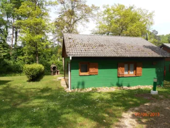 Mietunterkunft - Chalet Mistral - 2 Zimmer Mit Überdachte Terrasse - 32M2 - Camping de la Pelouse