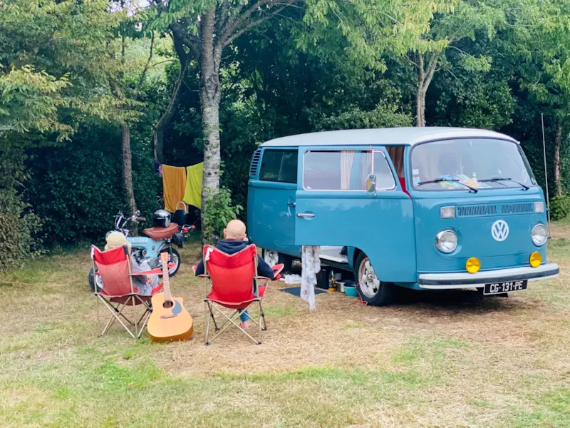 Emplacement Avec Électricité