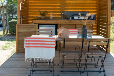 SIGNATURE location with furnished terrace / S — 3