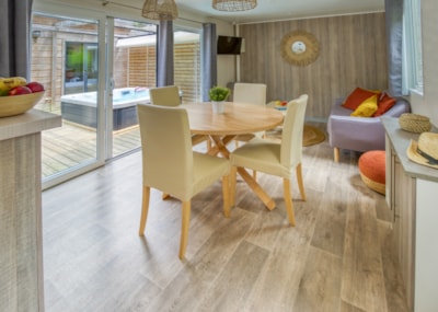 Prestige Cottage with private jacuzzi - 90 m² -2 bedrooms — 6
