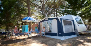 Stellplatz - Pauschale B : Stellplatz + Auto + Strom  10 Amp - Camping Signol*****