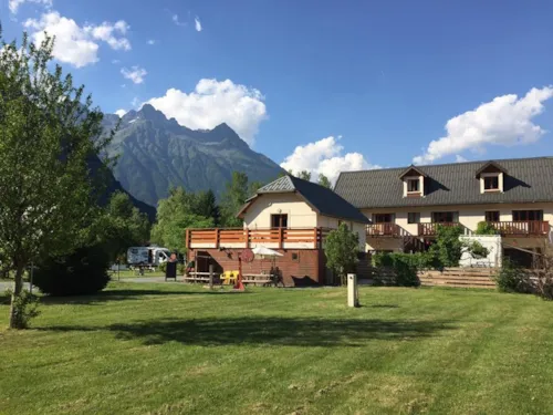 Mietunterkunft - Ferienwohnung Loft : 2 Schlafzimmer + Terrasse - image n°2 - Camping la Ferme Noémie