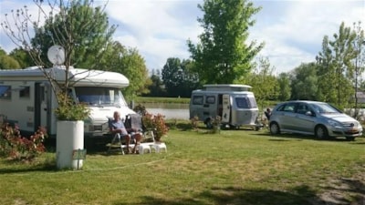 Pitch : car + tent/caravan or camping-car + electricity 10A
