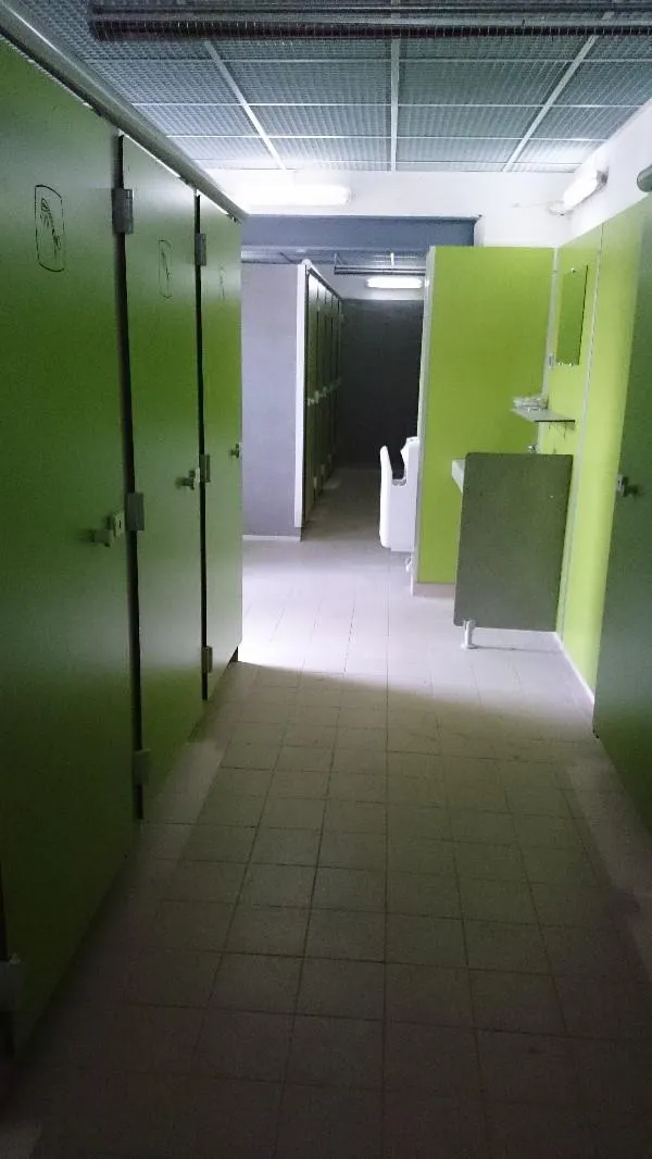 Emplacement : Voiture + Tente/Caravane Ou Camping-Car + Électricité 10A