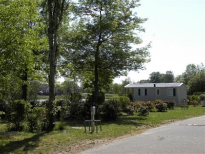 Mobile home LE LAC 33m² - 2 bedrooms + air-conditioning + terrace
