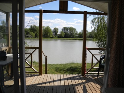 Mobile home LE LAC 33m² - 2 bedrooms + air-conditioning + terrace