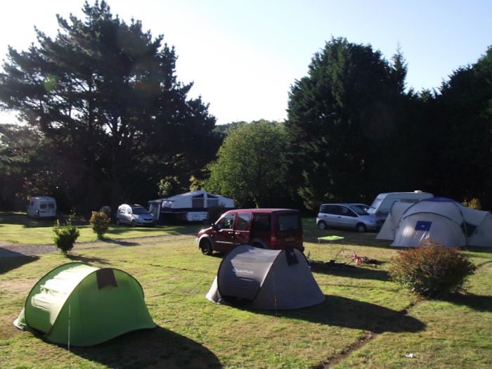 Emplacement Nu Sans Véhicule