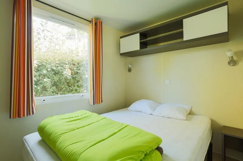 Foret 34.5M² (3 Chambres) (+ De 10 Ans) + Tv+Terrasse