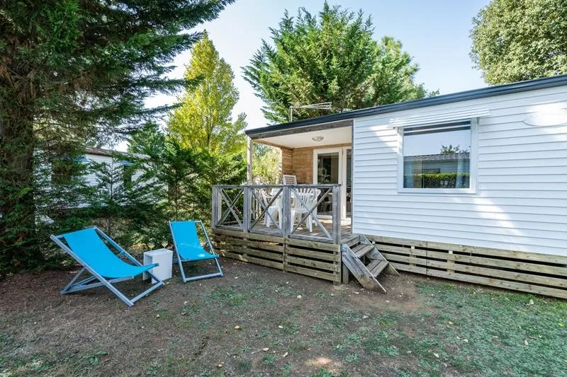 Cottage  27.5M² (2 Chambres) (+ De 13 Ans) + Tv +Terrasse Intégrée