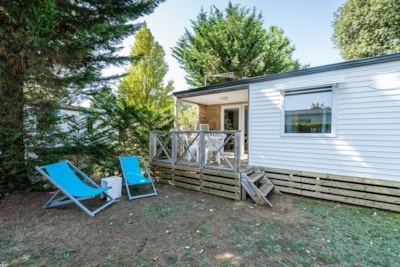 COTTAGE 27.5m² (2 bedrooms) + TV + integrated terrace — 2