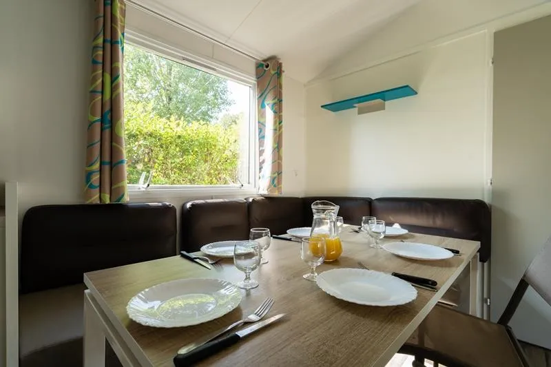 Sable 40M² (4 Chambres)  (+De 8 Ans)+ Tv + Terrasse