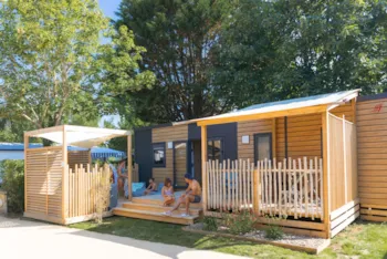 Accommodation - Mobile Home Premium 2 Bedrooms (33M²) With Spa - Camping Bois Soleil