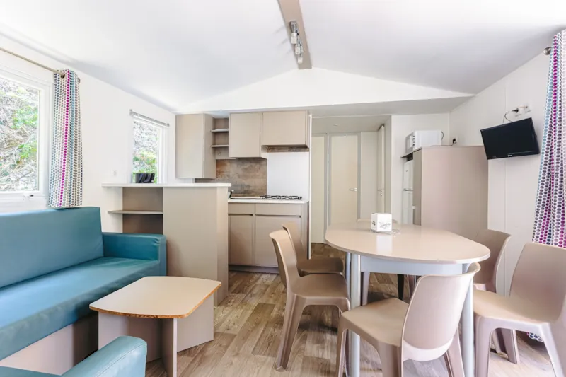 Sable 40M² (4 Chambres)  (+De 8 Ans)+ Tv + Terrasse