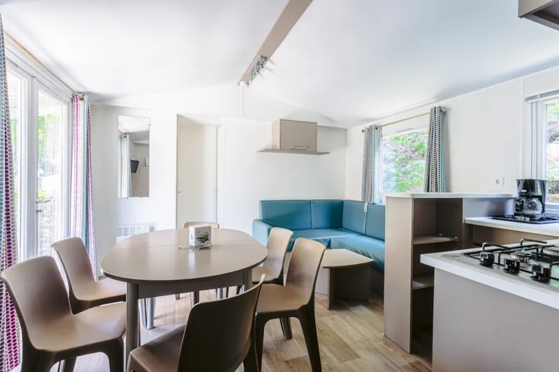 Sable 40M² (4 Chambres)  (+De 8 Ans)+ Tv + Terrasse