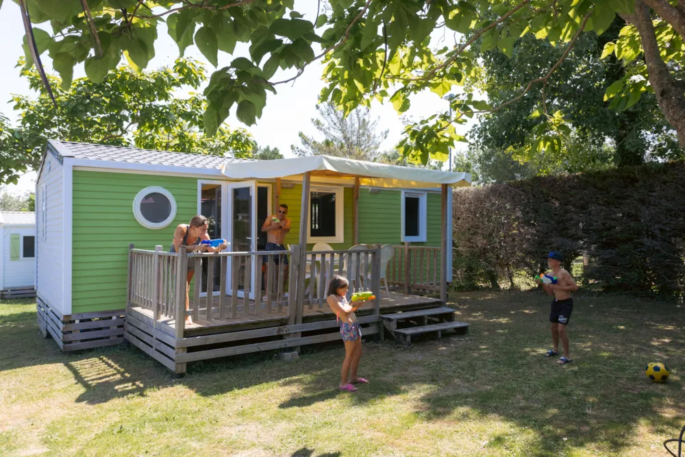 Mietunterkunft - Mobilheim Forêt  34.5M²  (3 Zimmer) Terrasse + Tv - Camping Bois Soleil