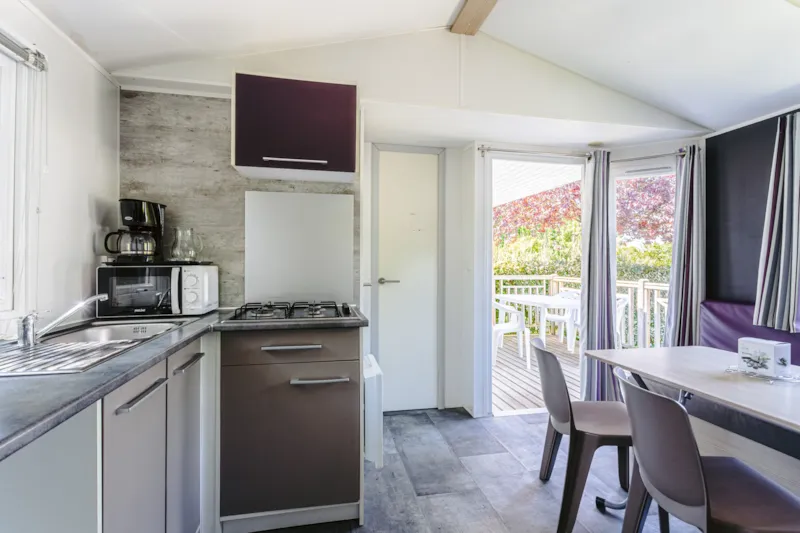 Cottage  27.5M² (2 Chambres) (+ De 13 Ans) + Tv +Terrasse Intégrée