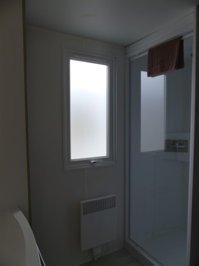 Mobile-home Confort 18m² - 1 bedroom + sheltered terrace + TV