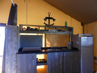 Tent Luxury Lodge Premium 40m² -  2 bedrooms, covered terrace  + TV