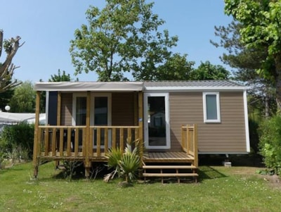 Mobile-home Confort 27m² - 2 bedrooms + Half-covered terrace + TV