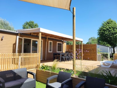 Mobile-home Confort 58m² - 5 bedrooms - Half-covered terrace + Dishwasher + TV