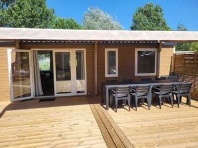 Mobile-home Confort 58m² - 5 bedrooms - Half-covered terrace + Dishwasher + TV