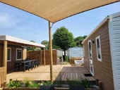 Mobile-home Confort 58m² - 5 bedrooms - Half-covered terrace + Dishwasher + TV