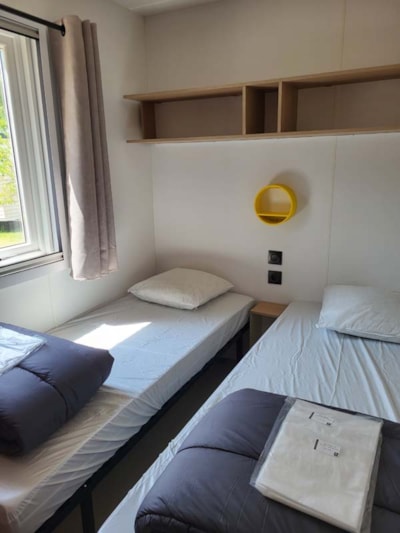 Mobile-home Premium 29m² - 3 bedrooms - Half-covered terrace + Dishwasher + TV