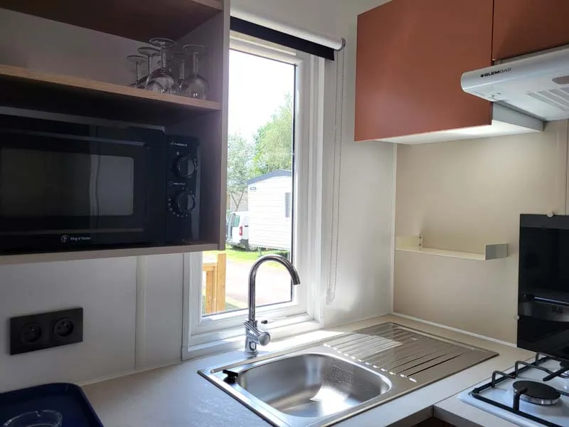 Mobil-Home Premium 29M² - 3 Chambres - Terrasse Semi-Couverte + Lave-Vaisselle - Tv