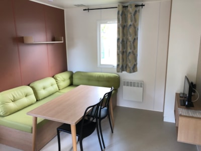 Mobile-home Confort 27m² - 2 bedrooms + Half-covered terrace + TV