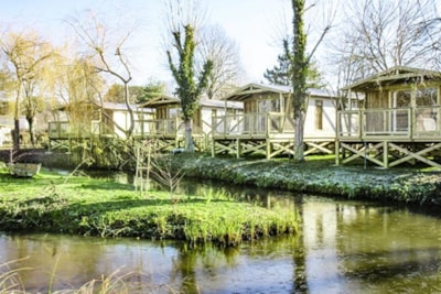 Flower Camping Le Nauzan Plage