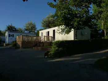 Mietunterkunft - Mobil-Home Nirvana 3 Chs - Camping de Kervoen