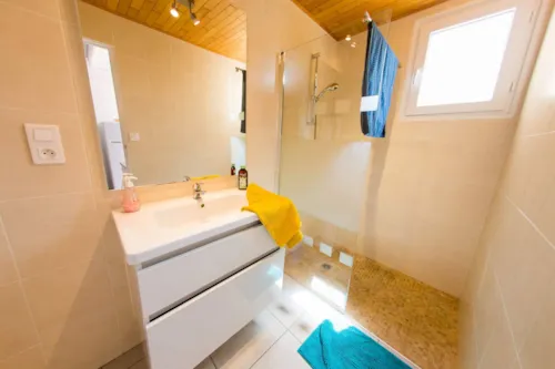 Mietunterkunft - Haus – 3 Schlafzimmer - image n°6 - Camping LA CHAPOULIÈRE