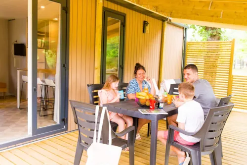 Huuraccommodatie(s) - Cottage- Les Faïsses - image n°2 - Camping LA CHAPOULIÈRE